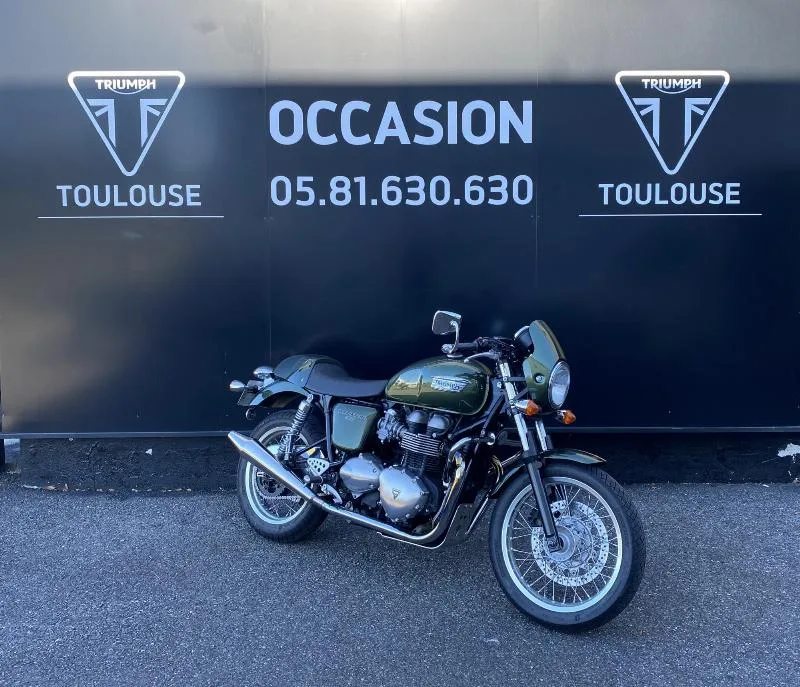 THRUXTON 900 EFI