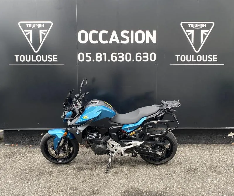 F 900 R