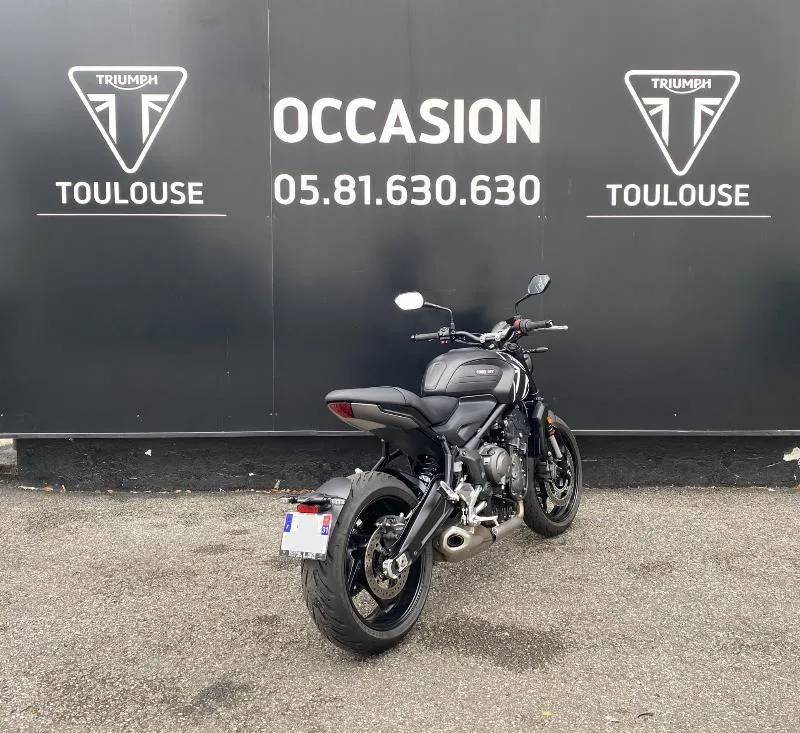 TRIDENT 660