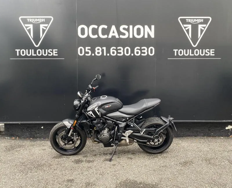TRIDENT 660