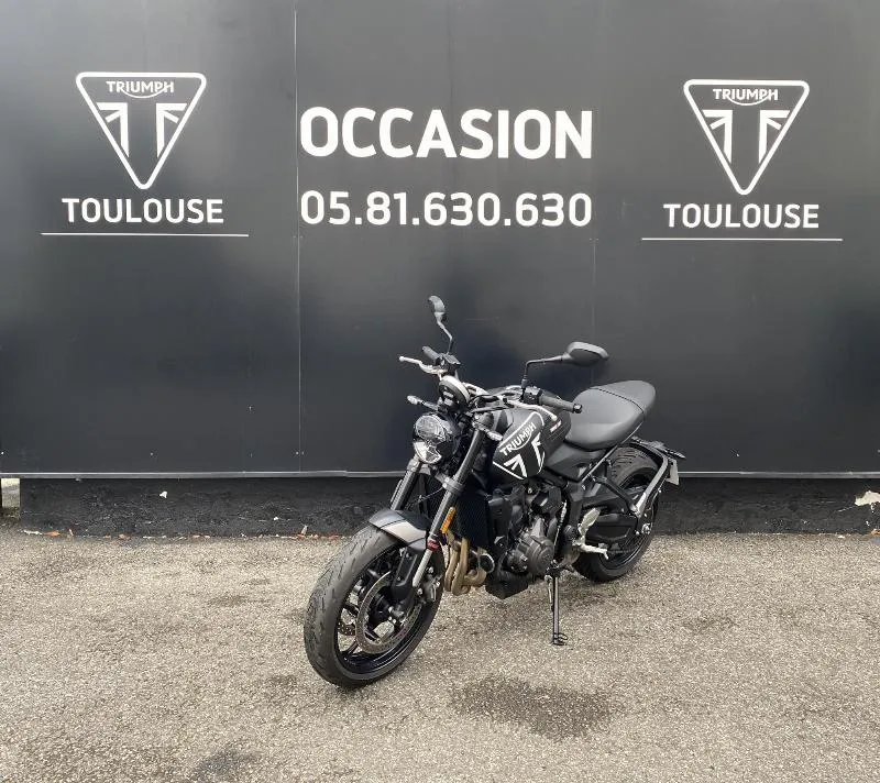 TRIDENT 660