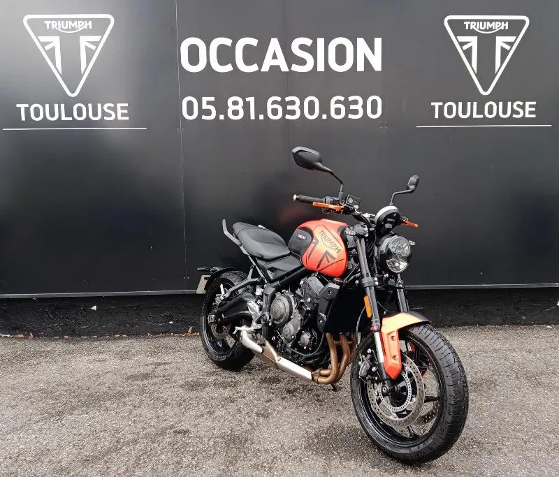 TRIDENT 660