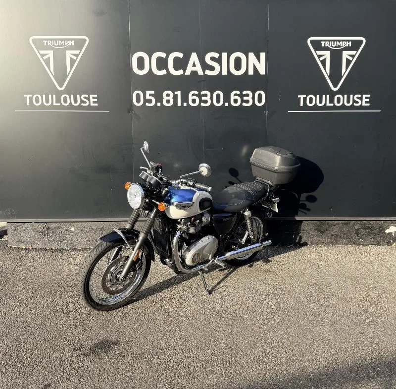 BONNEVILLE T100 900