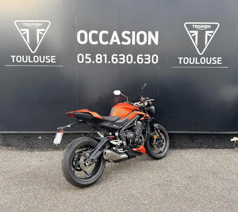 STREET TRIPLE 765 R A2