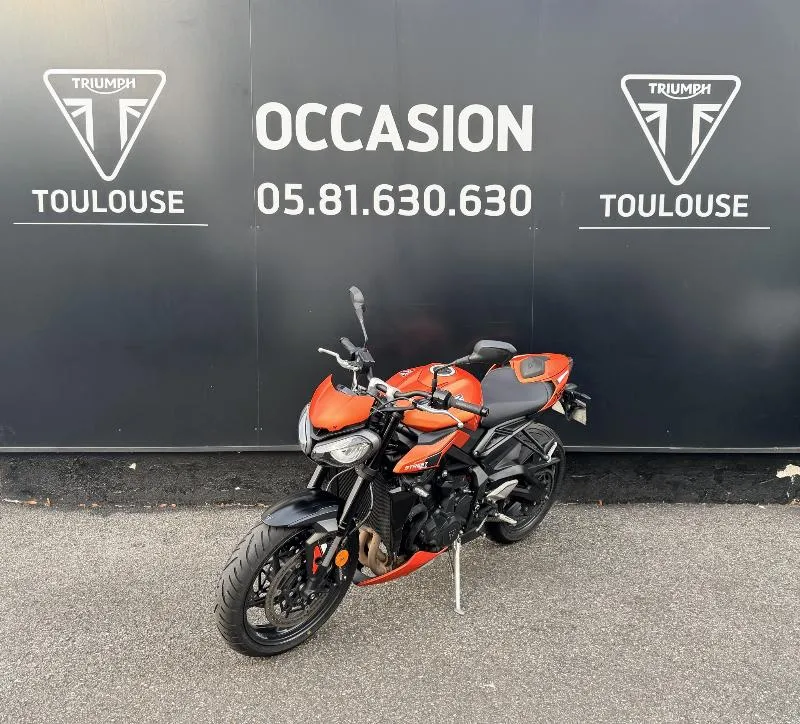 STREET TRIPLE 765 R A2