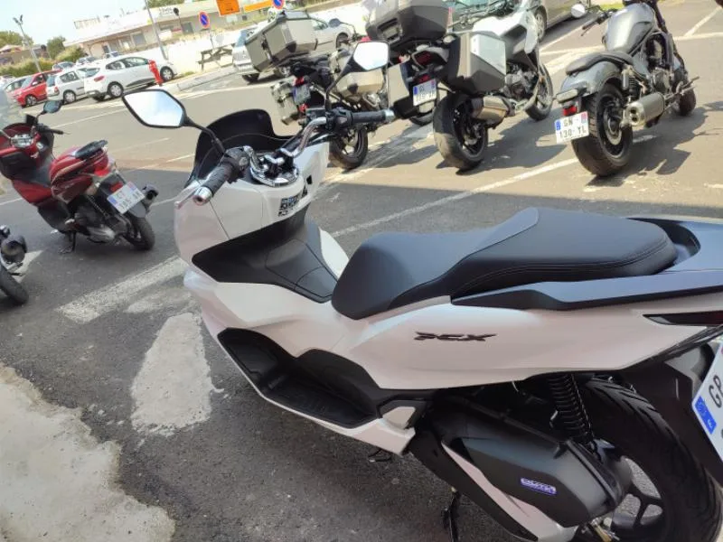 PCX 125