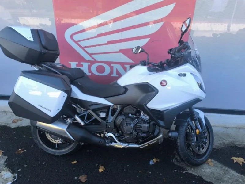 NT 1100 DCT