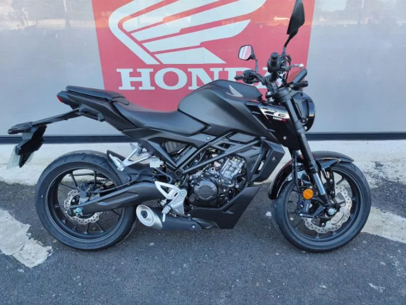 CB 125 R