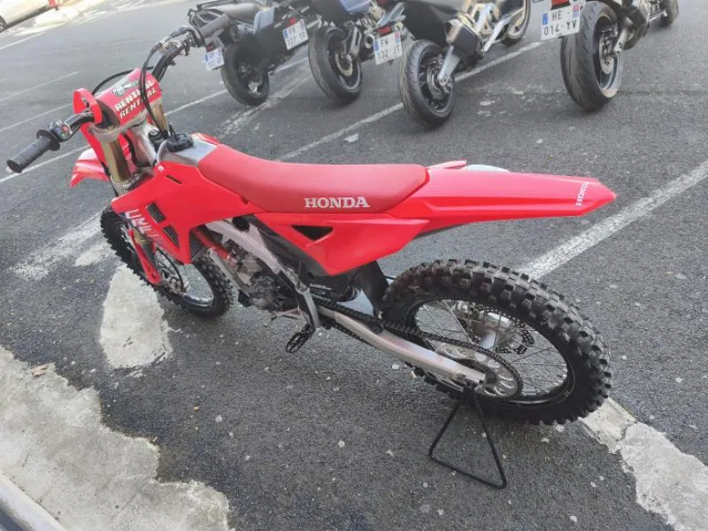 CRF 250 R