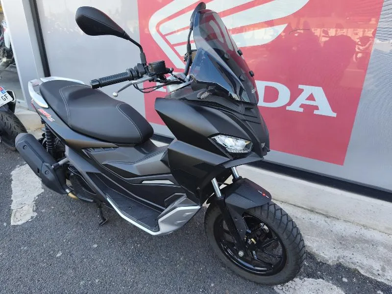 SR 125 GT