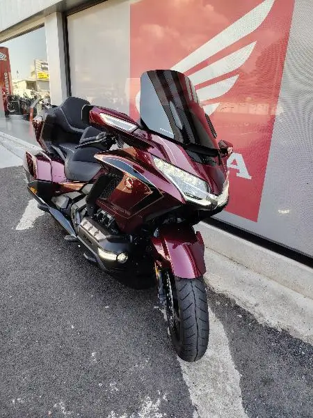 GL 1800 GOLDWING TOURING DCT