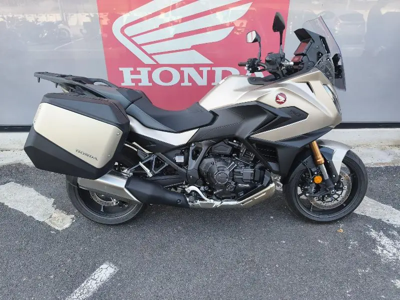 NT 1100 DCT