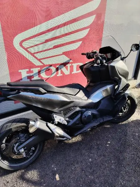 NSS FORZA 750