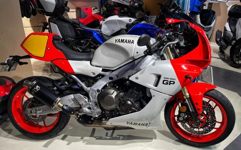 XSR 900 GP