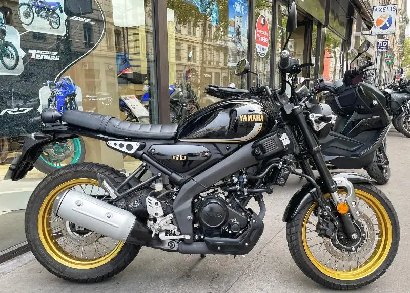 XSR 125 Legacy