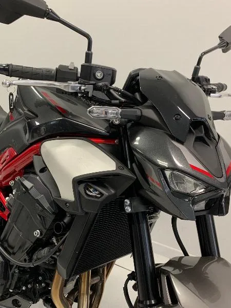Z 900