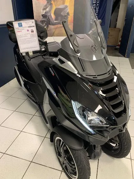 METROPOLIS 400 SW