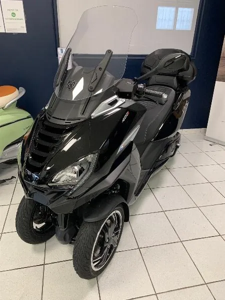 METROPOLIS 400 SW