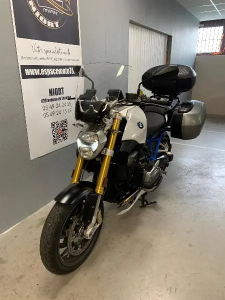R 1200 R