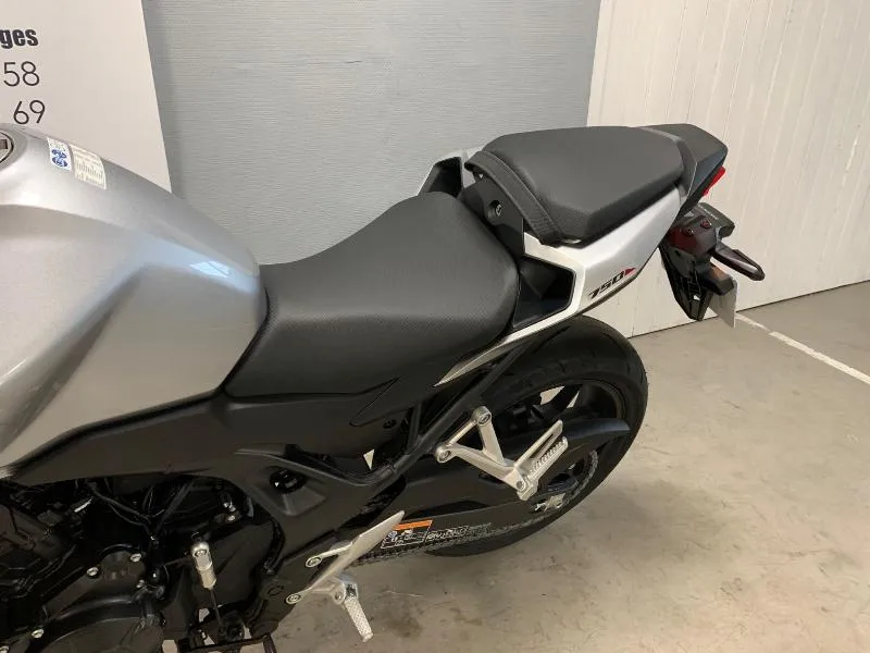 CB 750 HORNET