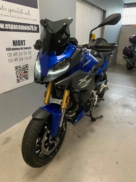 F 900 XR