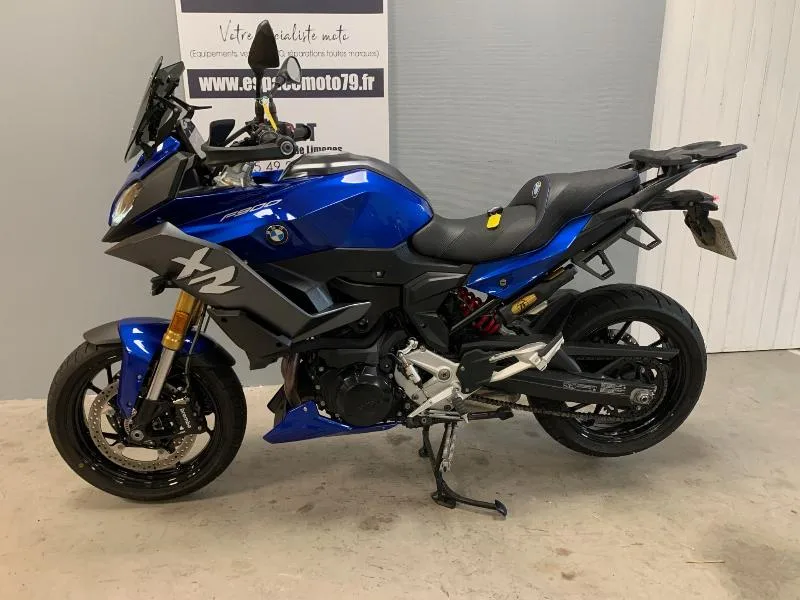 F 900 XR