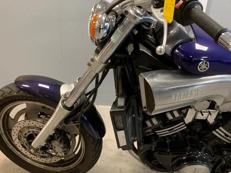 VMAX 1700