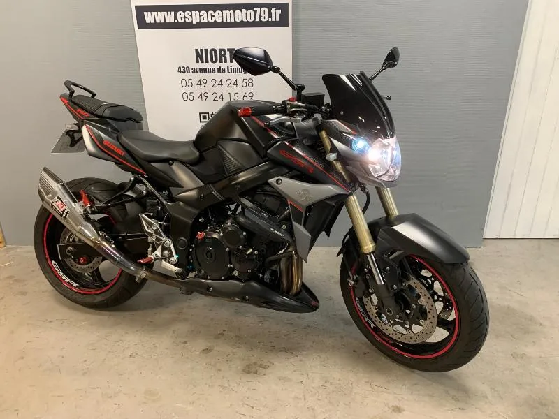GSR 750