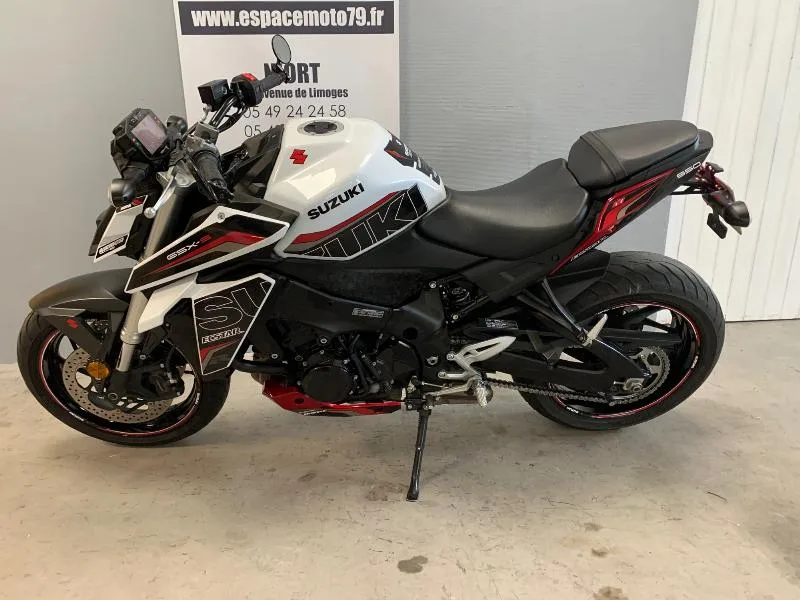 GSXS 950