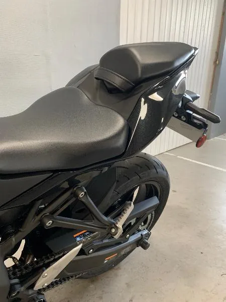 ZX4R
