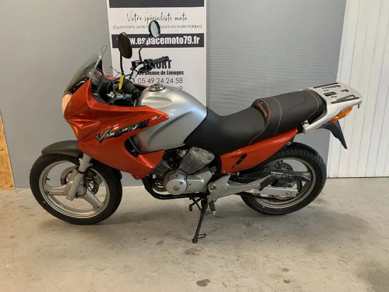 VARADERO 125