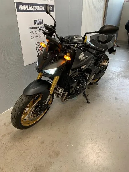 CB 1000 Hornet SP