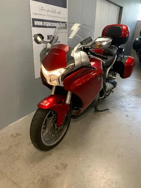 VFR 1200 F