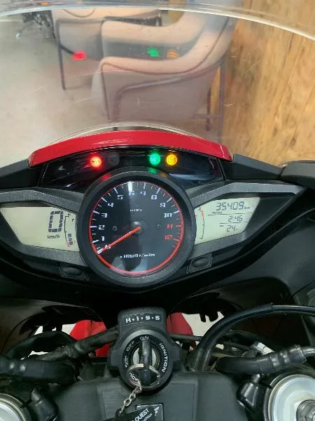 VFR 1200 F