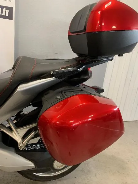 VFR 1200 F