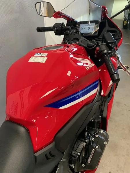 CBR 650 R ECLUTCH
