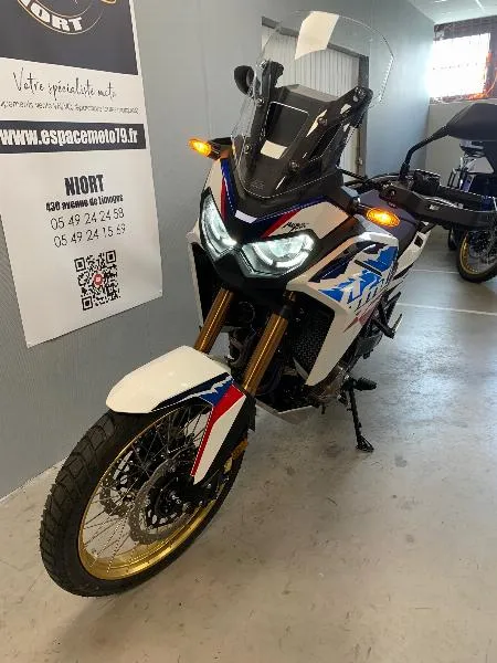 CRF 1100  L AFRICA TWIN