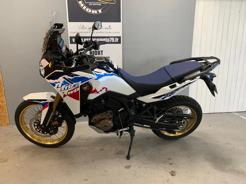CRF 1100  L AFRICA TWIN