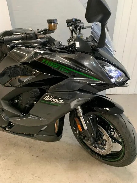 NINJA 1100 SX