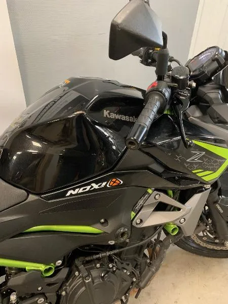 Z400