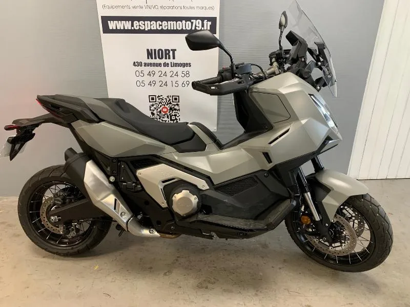 XADV 750 DCT