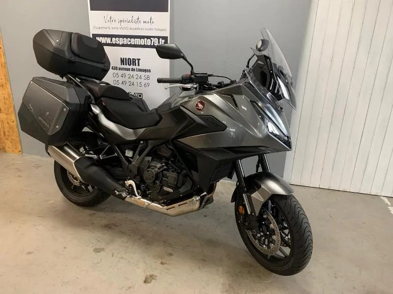 NT 1100 DCT