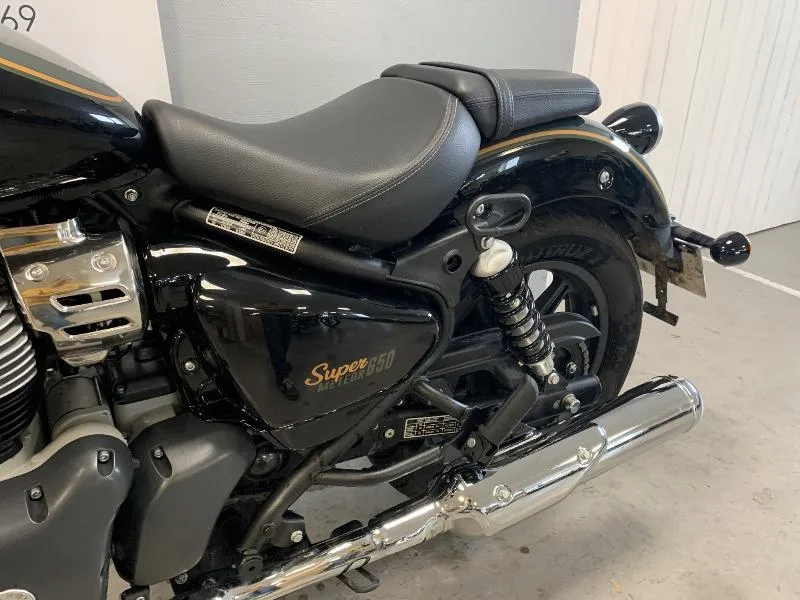 SUPER METEOR 650