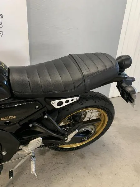 XSR 125 Legacy