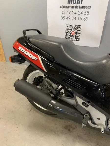 CBR 1000 F