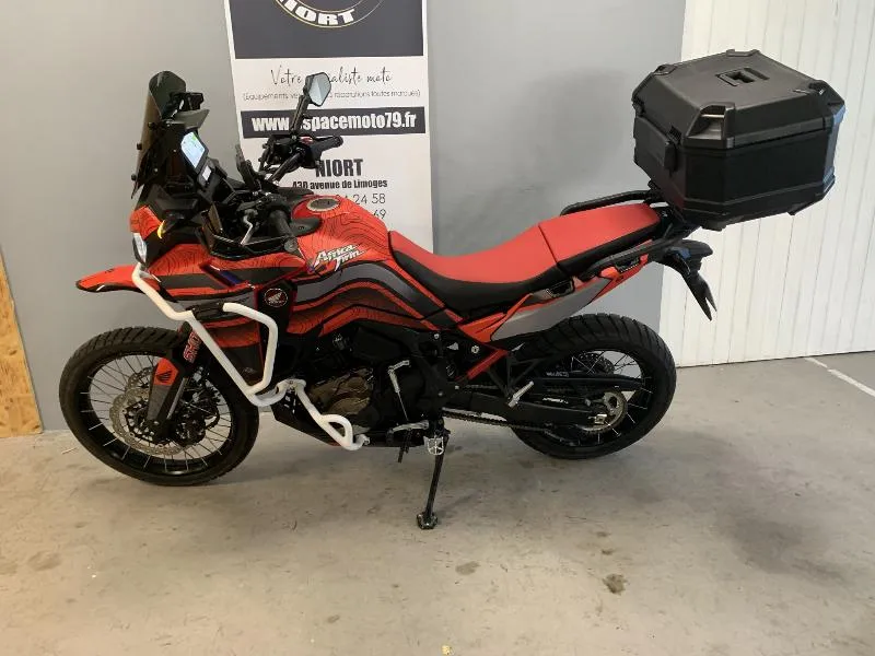 CRF 1100  L AFRICA TWIN
