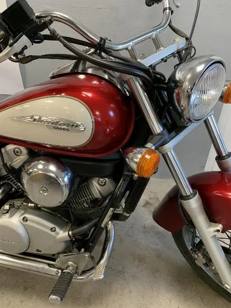 VT SHADOW 125