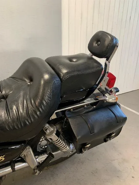 VN 1500