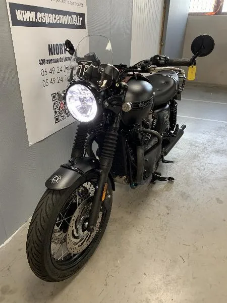 BONNEVILLE T120 ACE