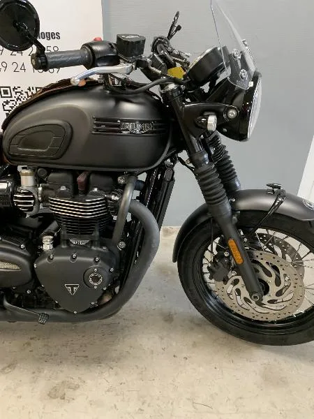 BONNEVILLE T120 ACE